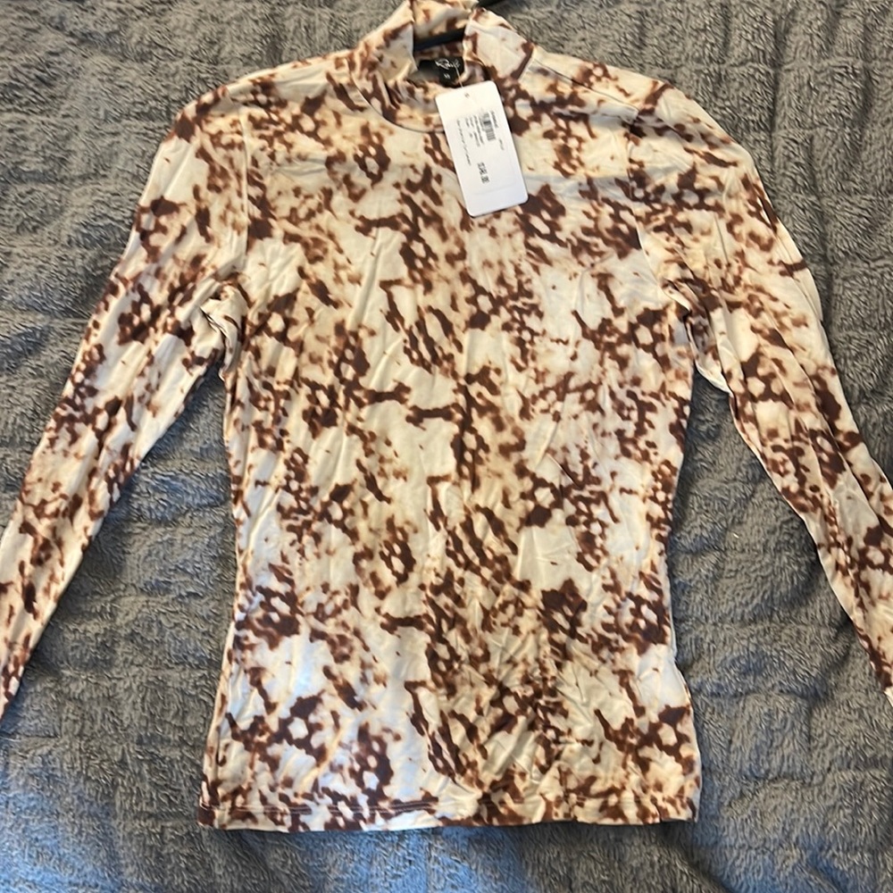 Evereve Ray Granite Turtleneck
